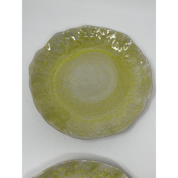 Yellow Appetizer Plates Portugal Art Pottery 7" Ruffled Edges Set of 4 - Picture 5 of 7